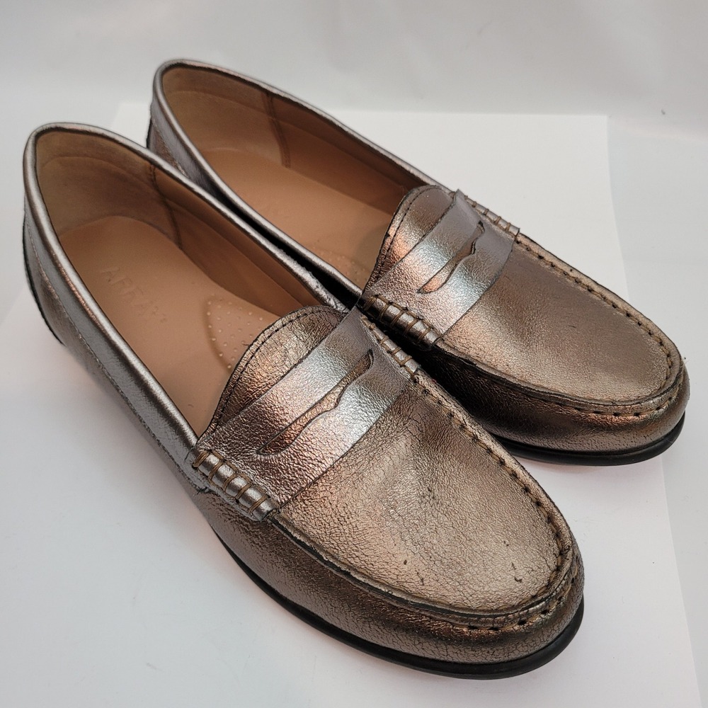 Array Penny Loafer Womens 7.5N Metallic Bronze Leather Slip On 1185920 Gold